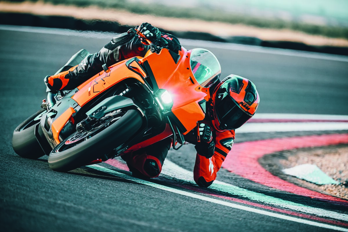 KTM 990 RC R（アクセサリー装着車）