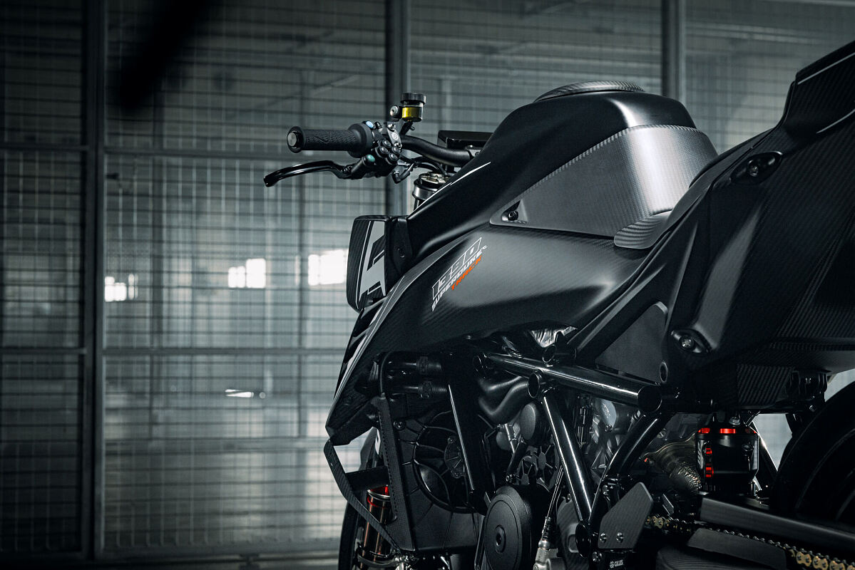 2026 KTM 1390 SUPER DUKE RR TRACK