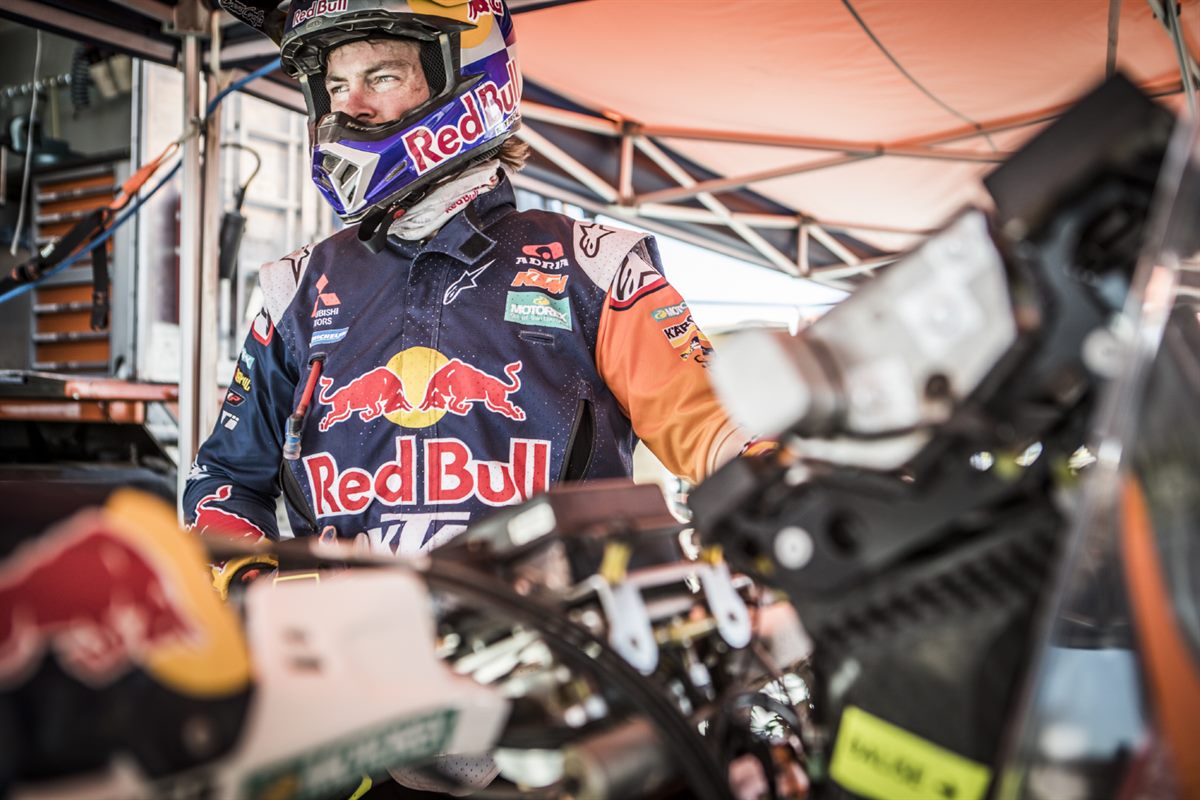 Toby Price KTM 450 RALLY Bivouac Morocco 2016