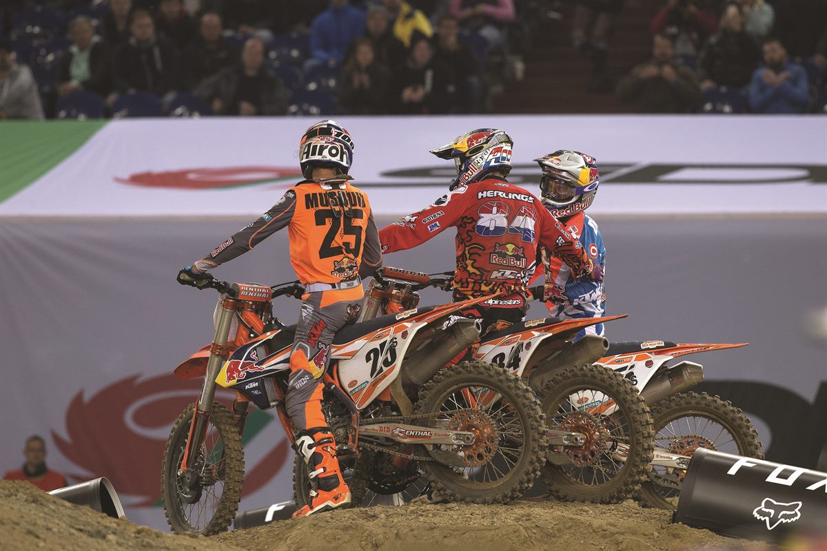 Marvin Musquin, Jeffrey Herlings & Ryan Dungey KTM 450 SX-F VELTINS-Arena 2016
