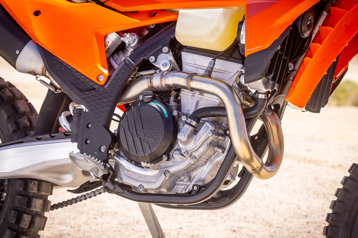 756414_2027 KTM 350 EXC-F_US_Detail_USA
