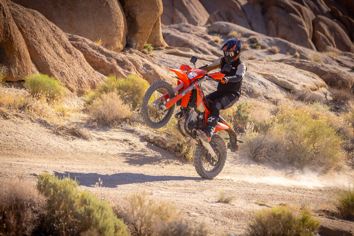 756452_2027 KTM EXC-F_US_Action_USA