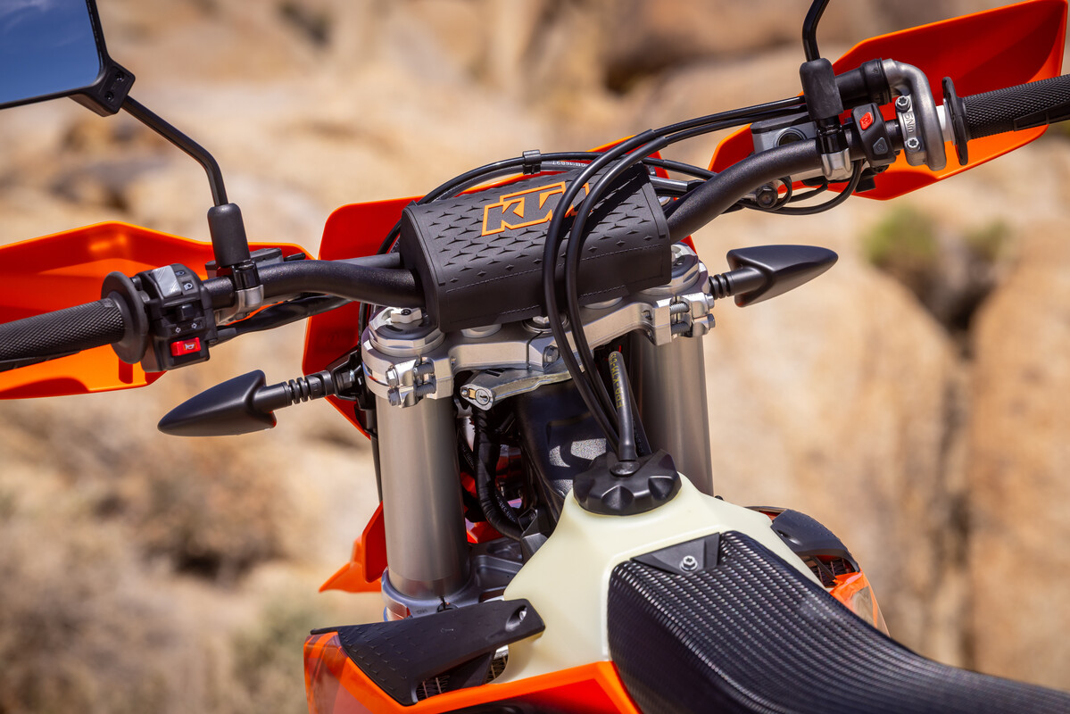 756411_2027 KTM 500 EXC-F_US_Detail_USA