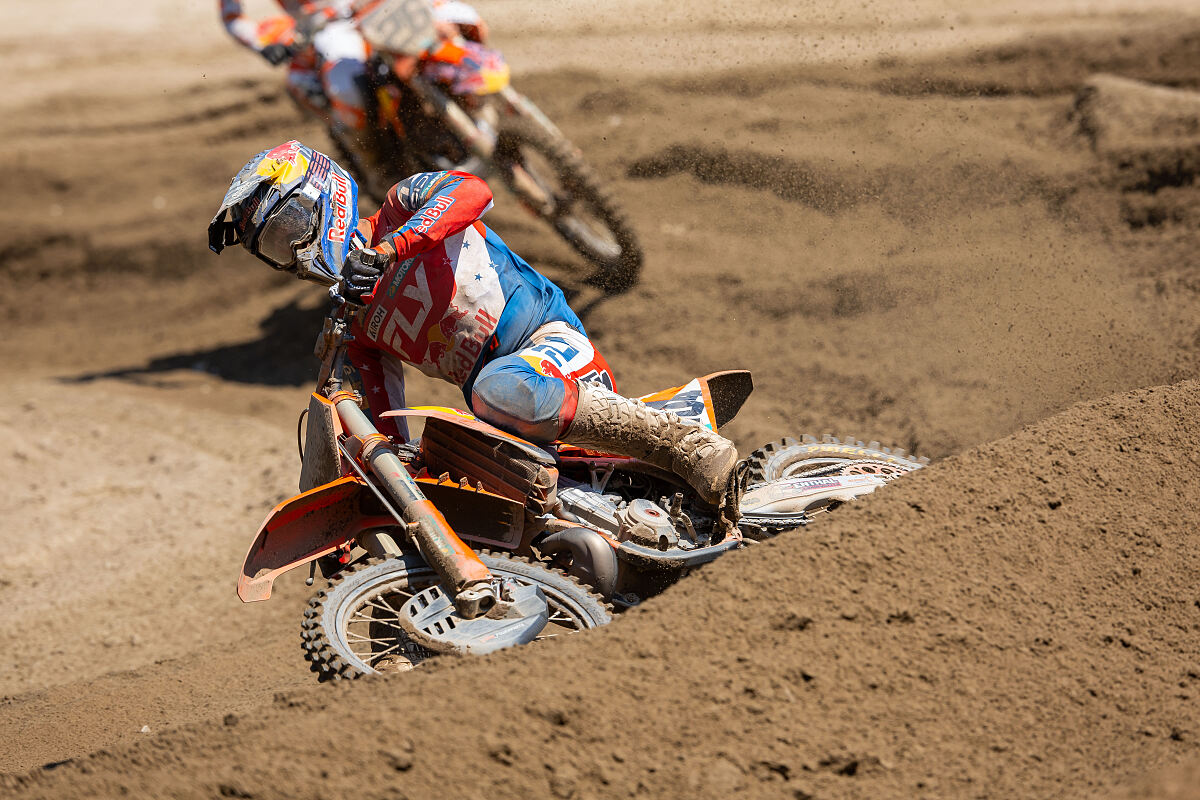 LUCAS COENEN 02 - RED BULL KTM FACTORY RACING - SOUTHWICK