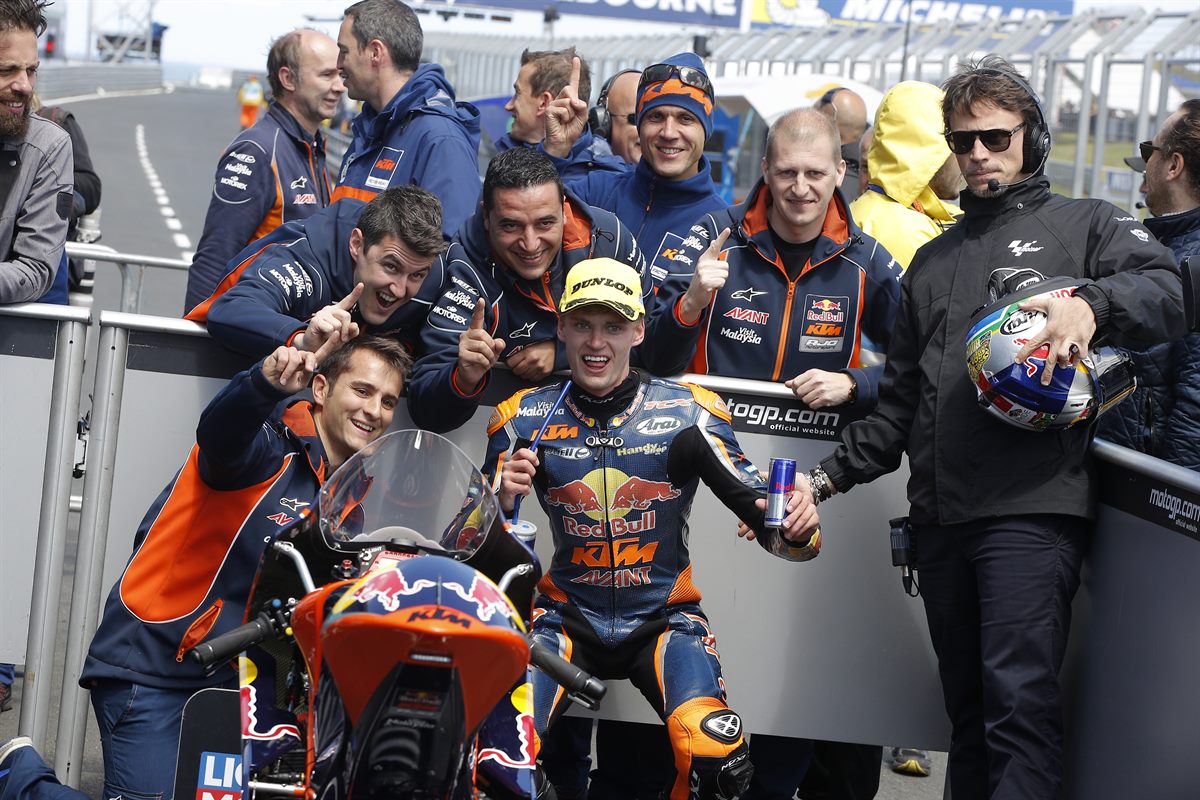 Brad Binder & Team KTM RC 250 GP Parc Ferme Phillip Island 2016