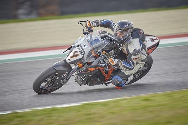 Chris_Fillmore_Protwin_Mugello_2016