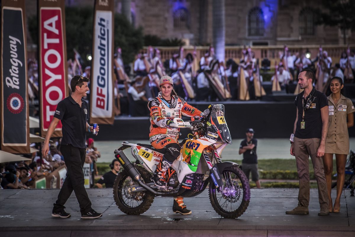Laia Sanz KTM 450 RALLY Podium Dakar 2017
