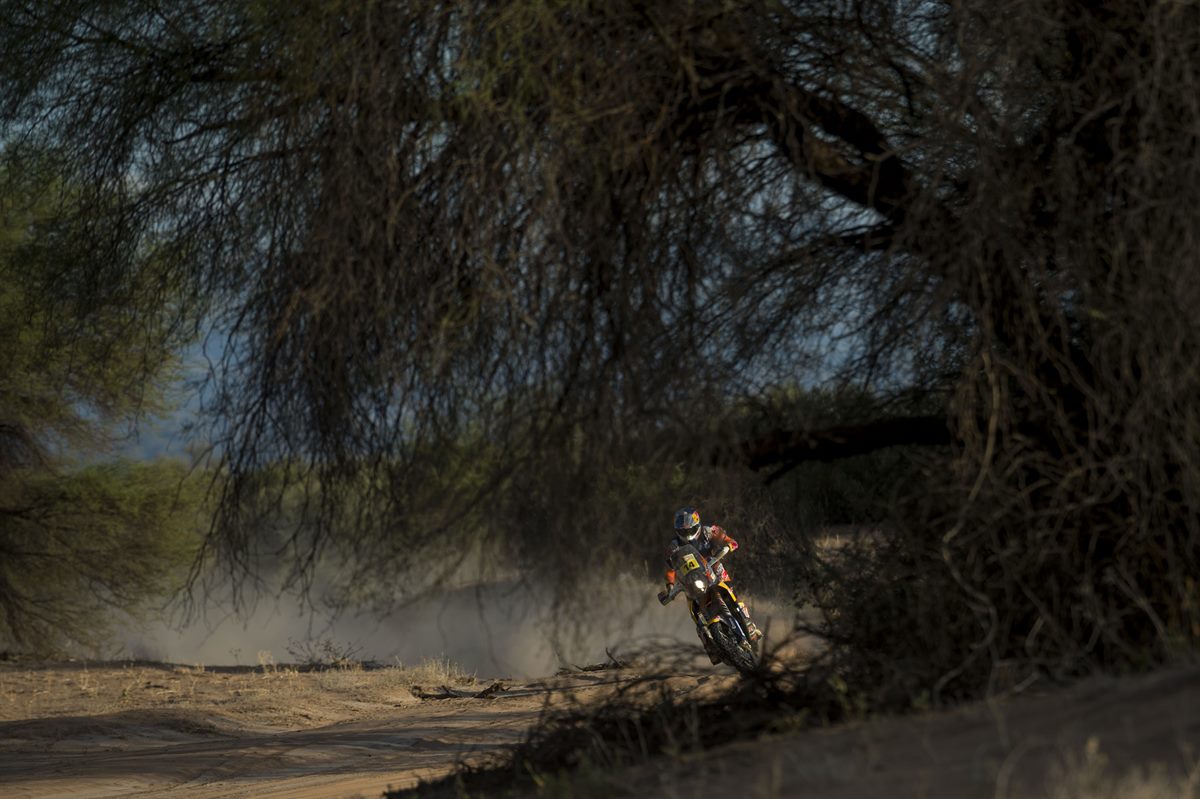 Sam Sunderland KTM 450 RALLY Dakar 2017
