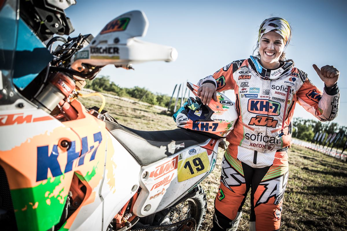 Laia Sanz KTM 450 RALLY Dakar 2017