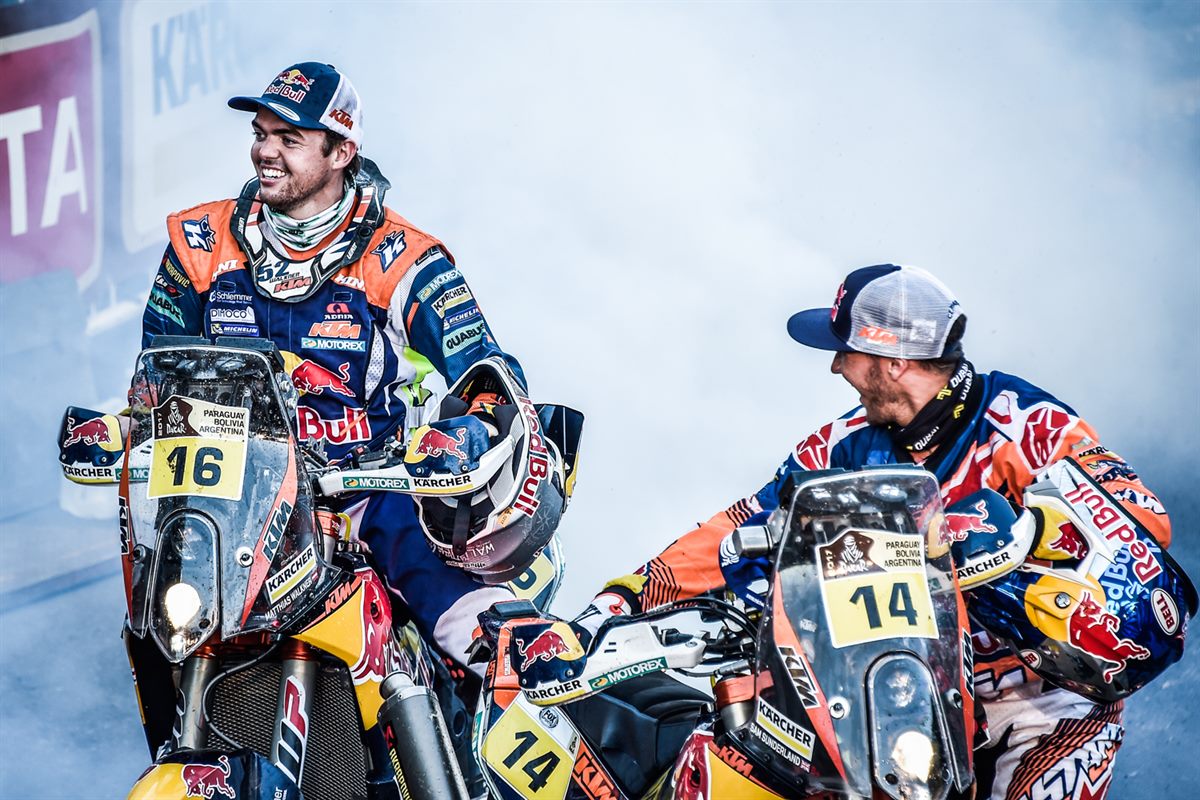 Matthias Walkner & Sam Sunderland KTM 450 RALLY Podium Dakar 2017 (1)