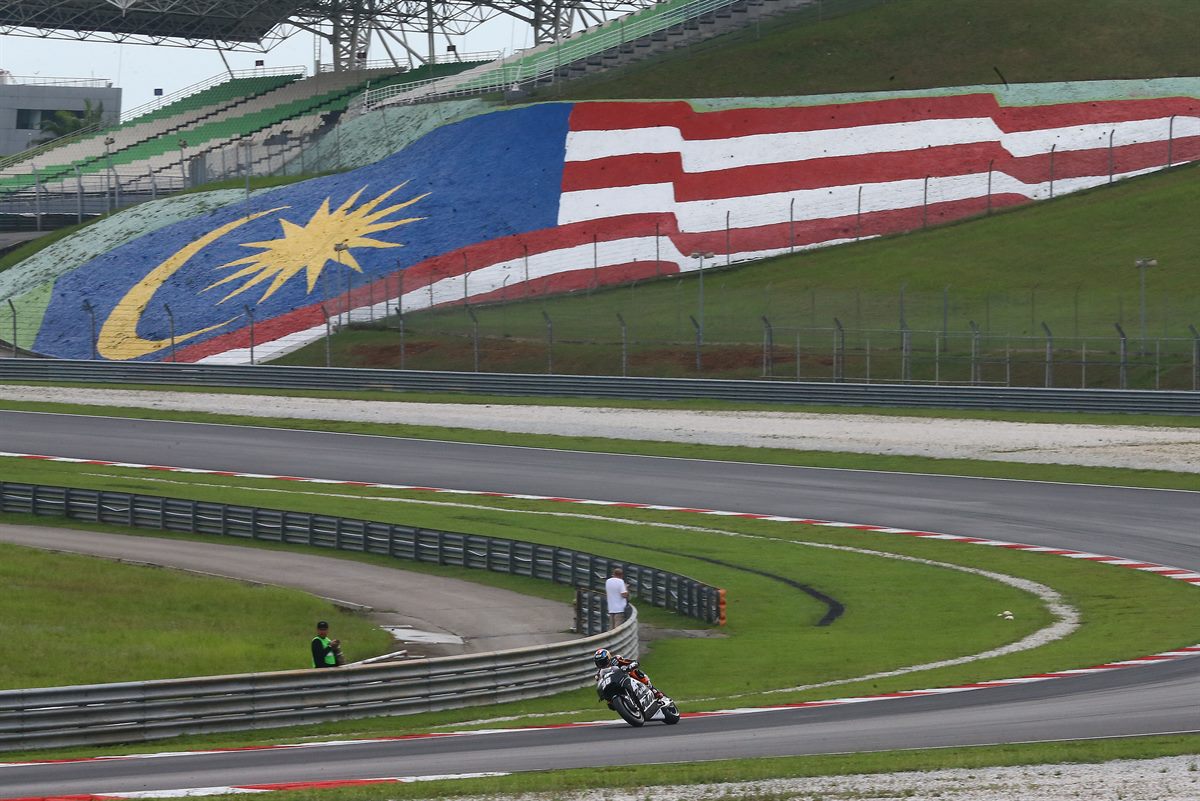 Bradley Smith KTM RC16 Sepang 2017