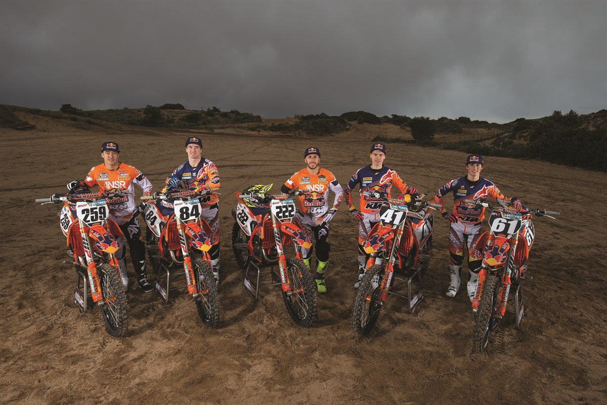 Glenn Coldenhoff, Jeffrey Herlings, Tony Cairoli, Pauls Jonass & Jorge Prado KTM 450250 SX-F 2017