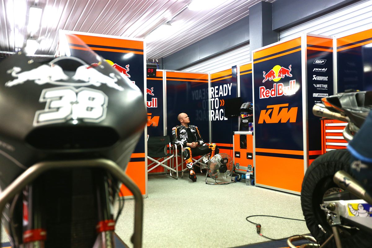 Bradley Smith KTM RC16 Box Phillip Island 2017