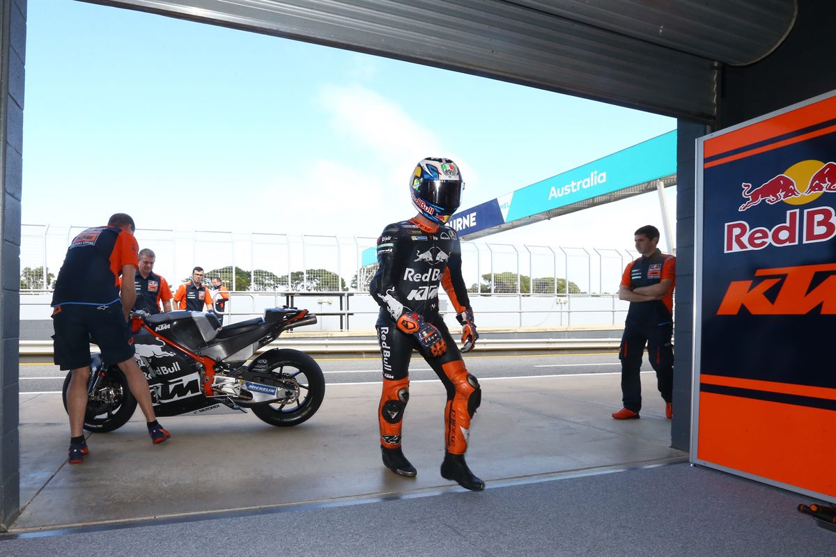 Pol Espargaro KTM RC16 Box Phillip Island 2017