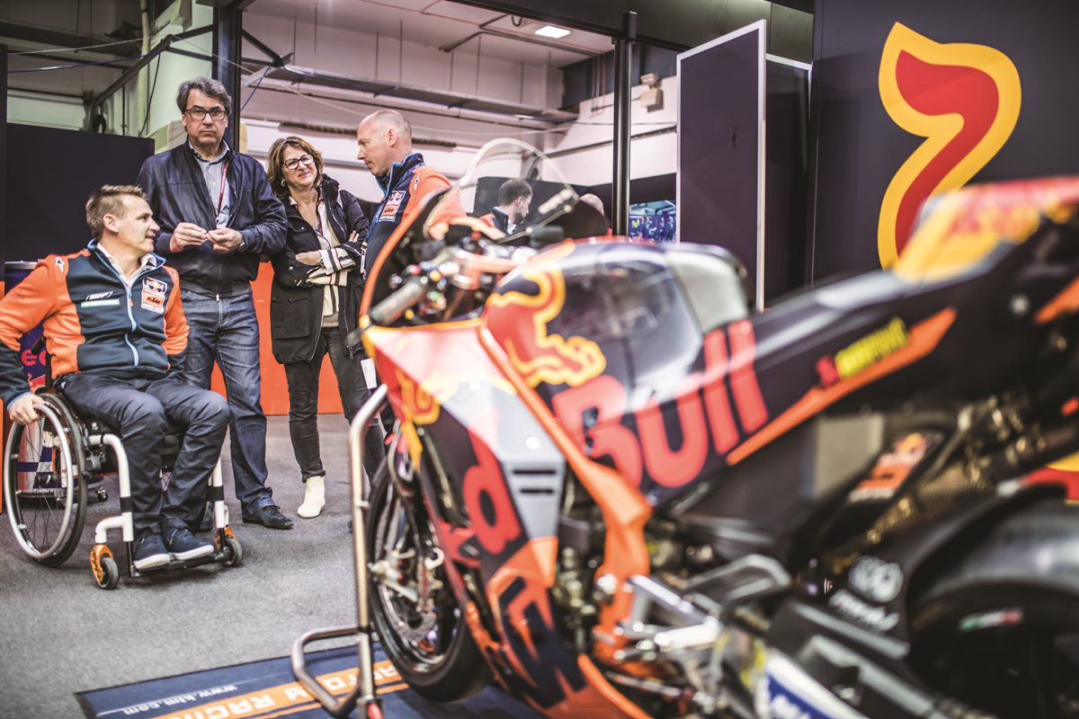 Pit Beirer & Stefan Pierer KTM RC16 Box Losail 2017