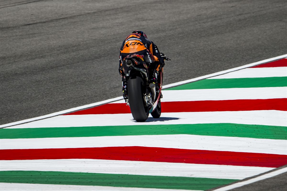 Bradley Smith KTM RC16 Autodromo del Mugello 2017