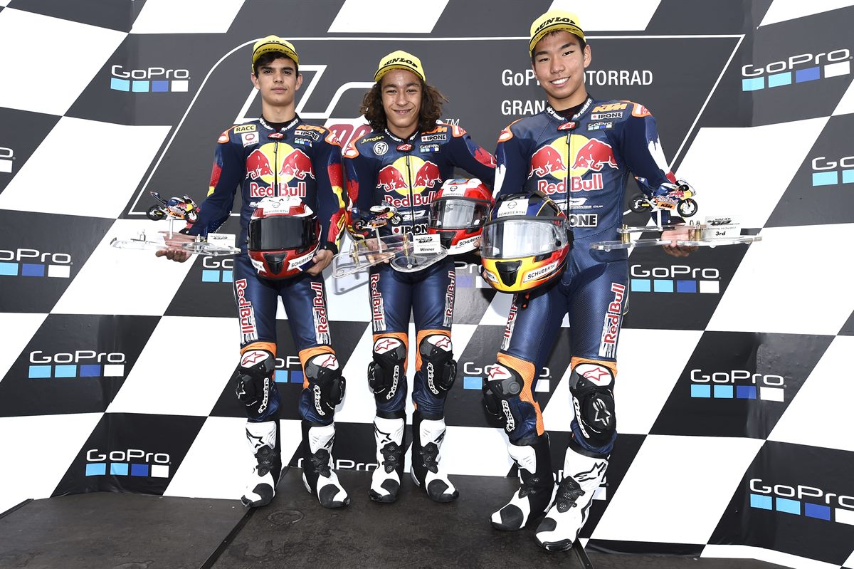 Aleix Viu, Can Öncü & Kazuki Masaki Podium Sachsenring 2017