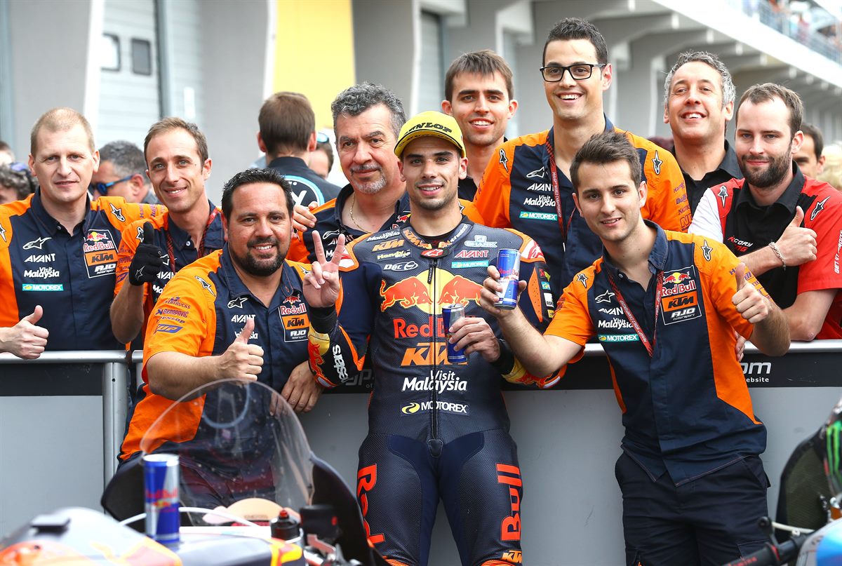 Miguel Oliveira & Team Parc Ferme Sachsenring 2017