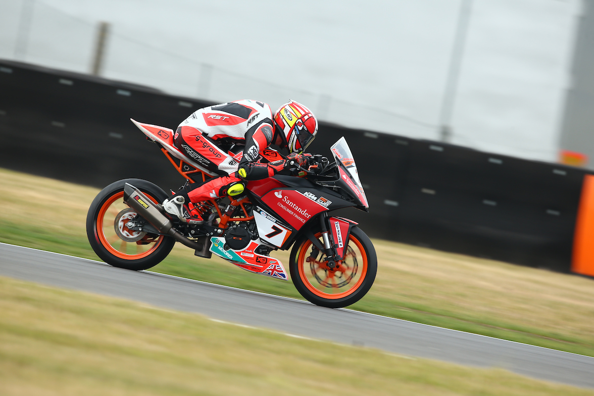 Kade Verwey action
