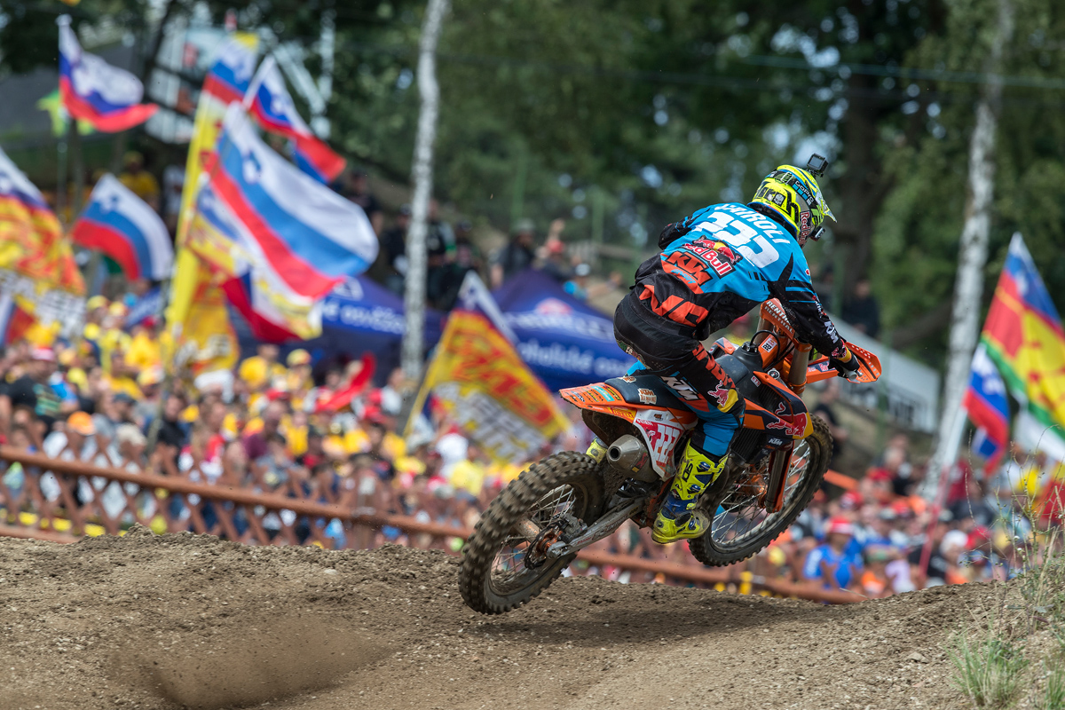 Tony Cairoli 450 SX-F Loket
