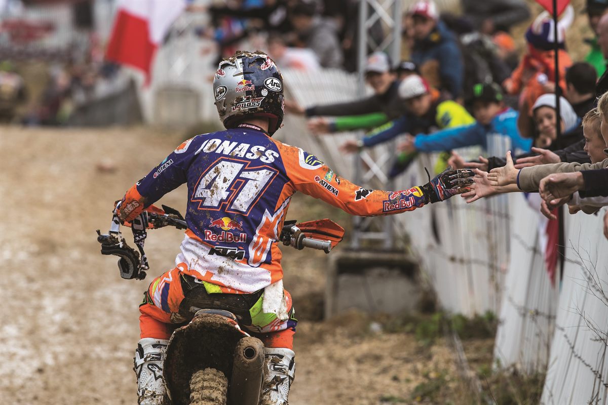 Pauls Jonass_Fans_KTM 250 SX-F_Villars sous Écot 2017