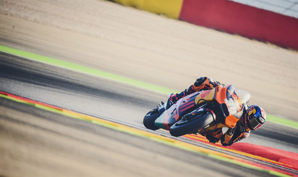 Bradley Smith KTM RC16 MotorLand Aragon 2017