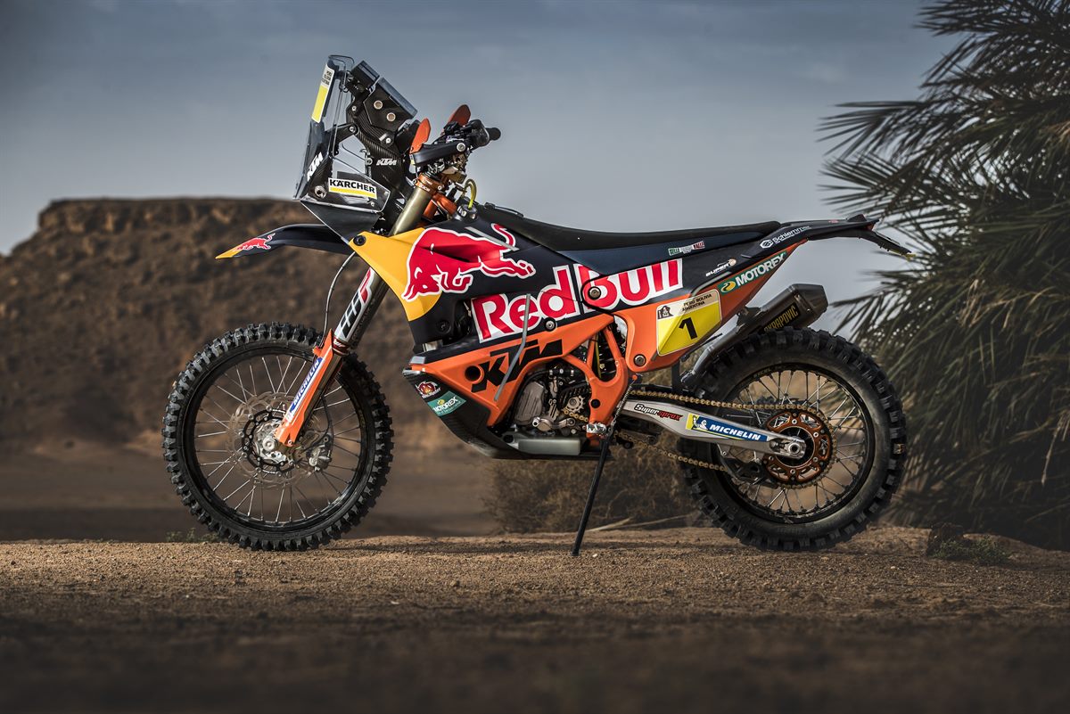 KTM 450 RALLY Prototype_Static 01