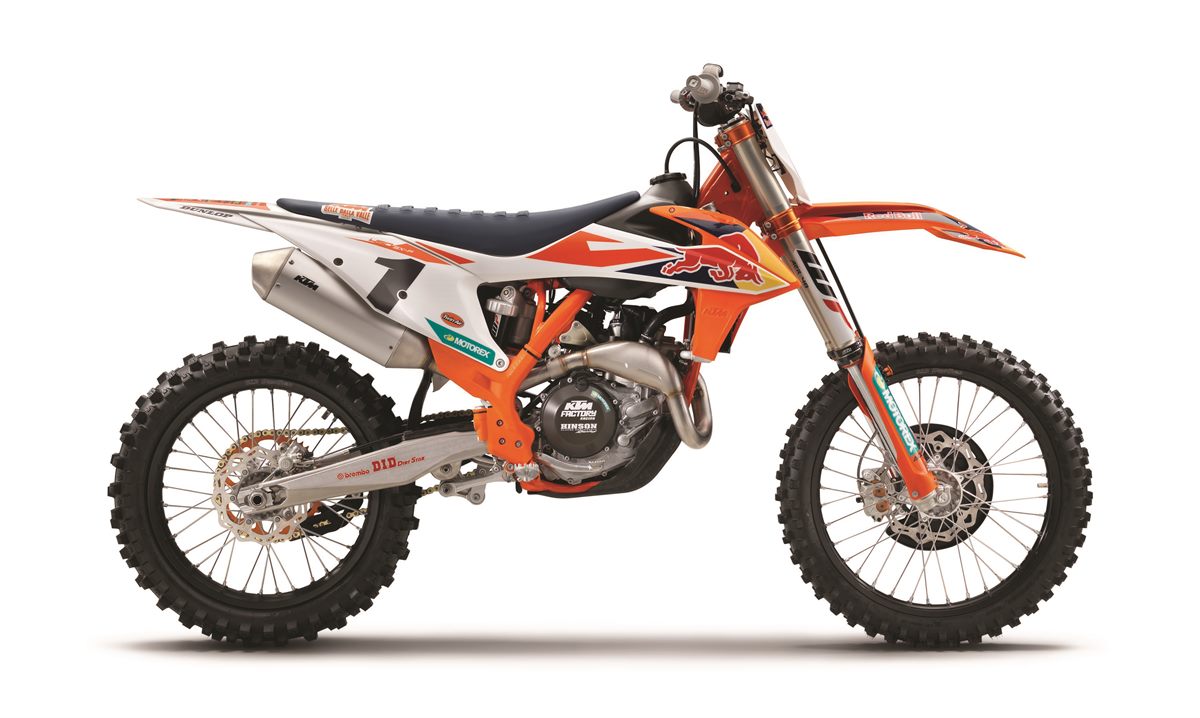 KTM 450 SX-F Factory Edition MY 2018_Studio_01 © H. Mitterbauer
