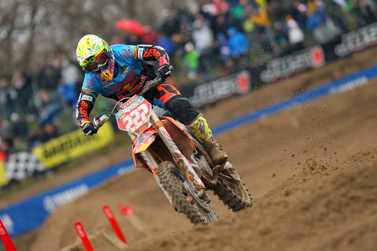Tony Cairoli 450 SX-F Lacapelle-marival_1