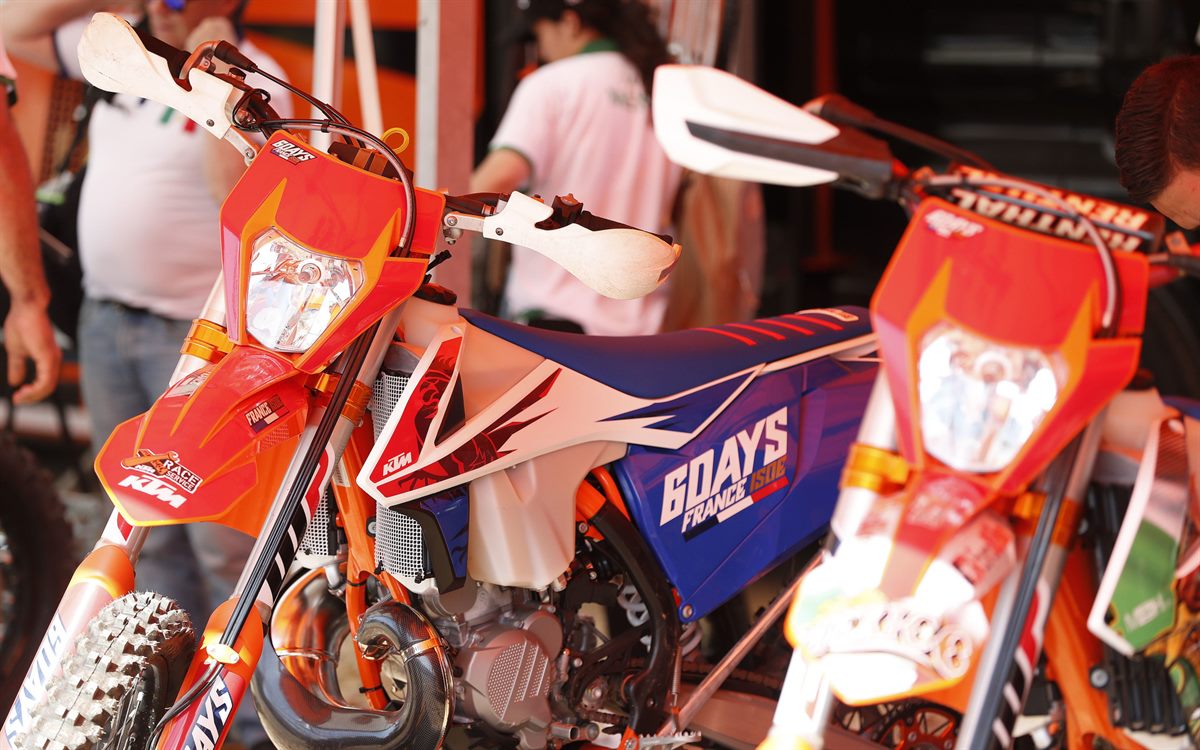 KTM service_ISDE