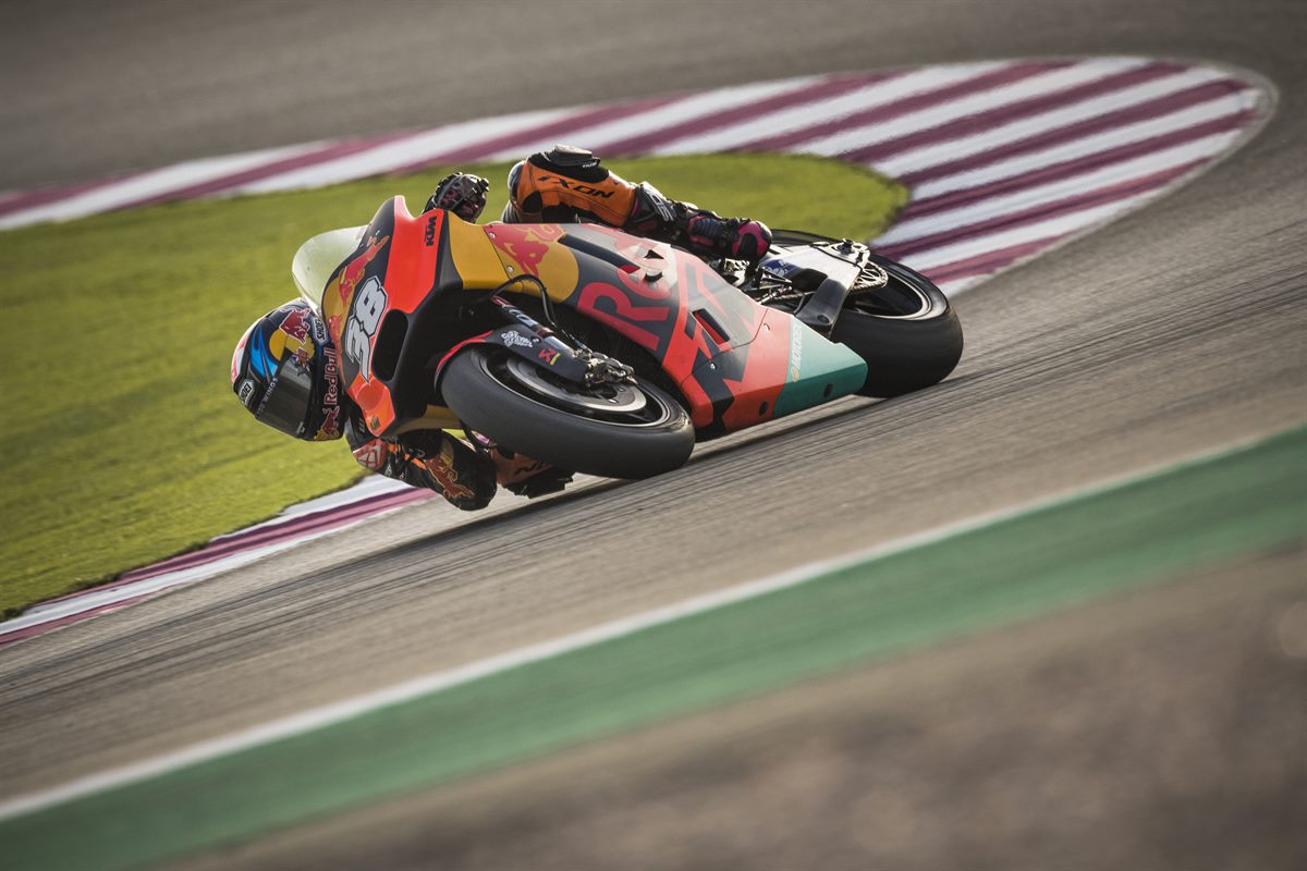 Bradley Smith KTM RC16 Losail International Circuit 2018