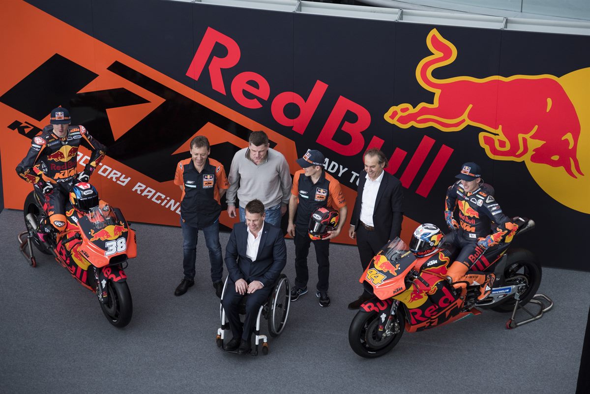 Red Bull KTM MotoGP Factory Racing Team KTM RC16 Hangar-7 2018