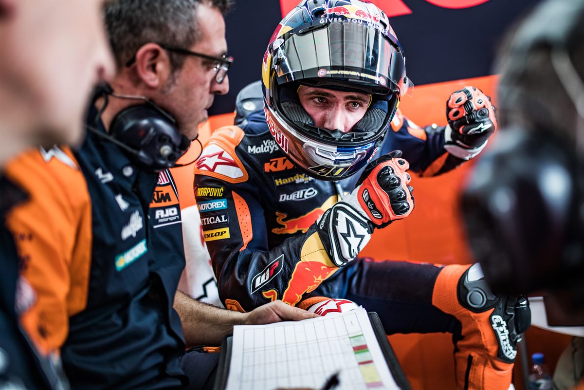 Darryn Binder & Staff Box Losail International Circuit 2018