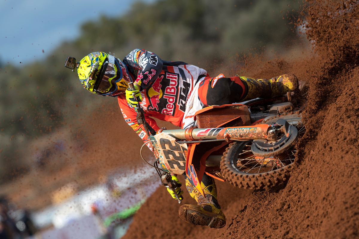 Tony Cairoli 450 SX-F Redsand 2018_lead