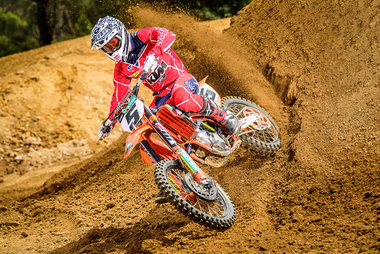 KTM Motocross Racing Team - KTM 450 SX-F - Kirk Gibbs