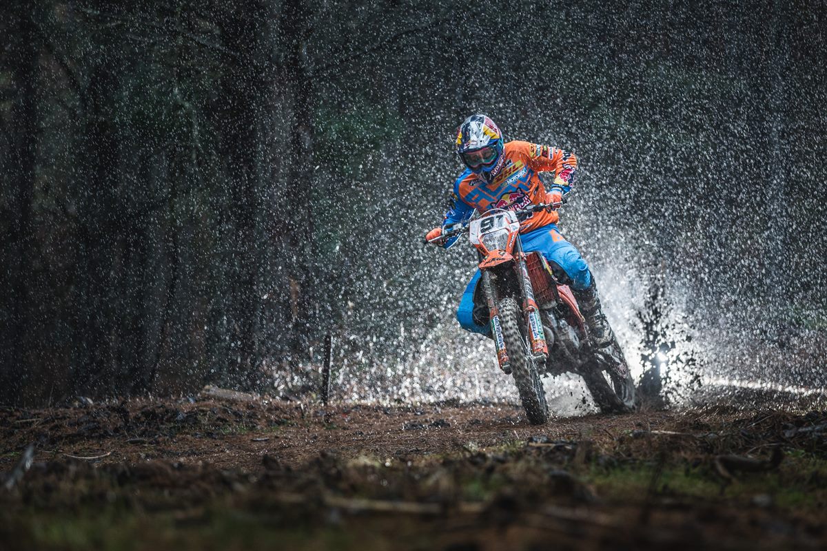 Nathan Watson - Red Bull KTM Factory Racing - Team Shooting 2018