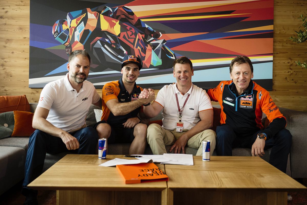 Jens Hainbach, Miguel Oliveira, Pit Beirer & Mike Leitner Red Bull Energy Station Circuito de Jerez 2018