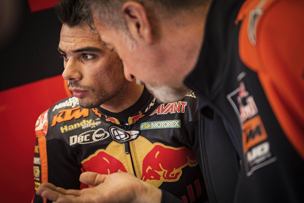 Miguel Oliveira & Staff Box Circuito de Jerez 2018