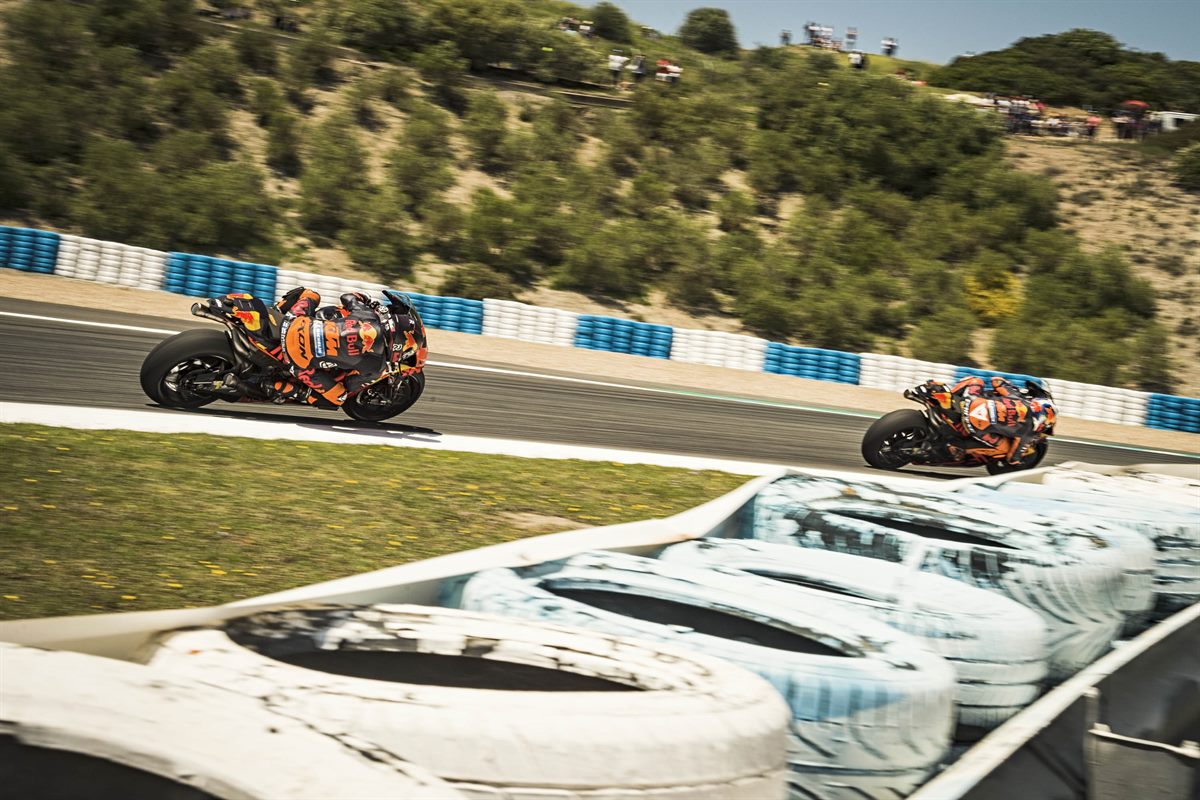 Pol Espargaro & Mika Kallio KTM RC16 Circuito de Jerez 2018