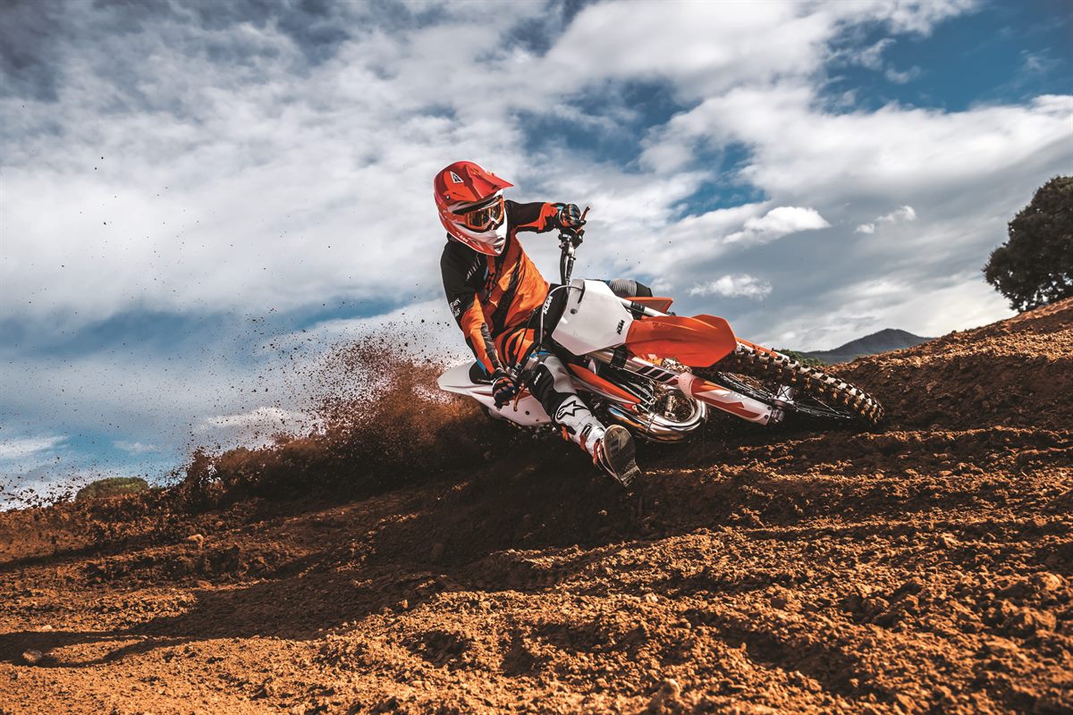 KTM 125 SX MY2019_Action 02