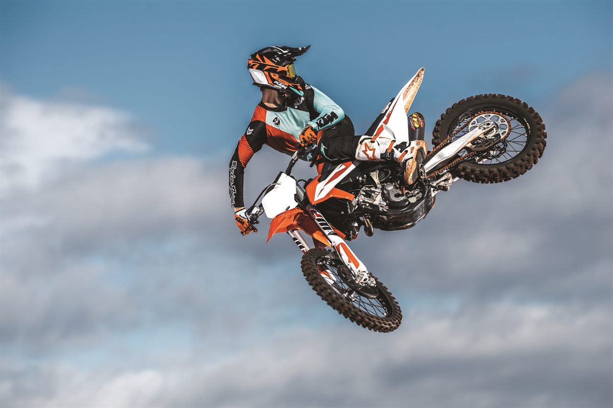 KTM 250 SX-F MY2019_Action 02