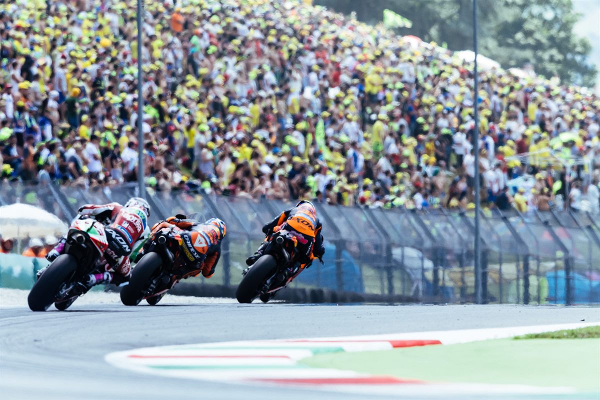 Bradley Smith & Pol Espargaro KTM RC16 Autodromo del Mugello 2018