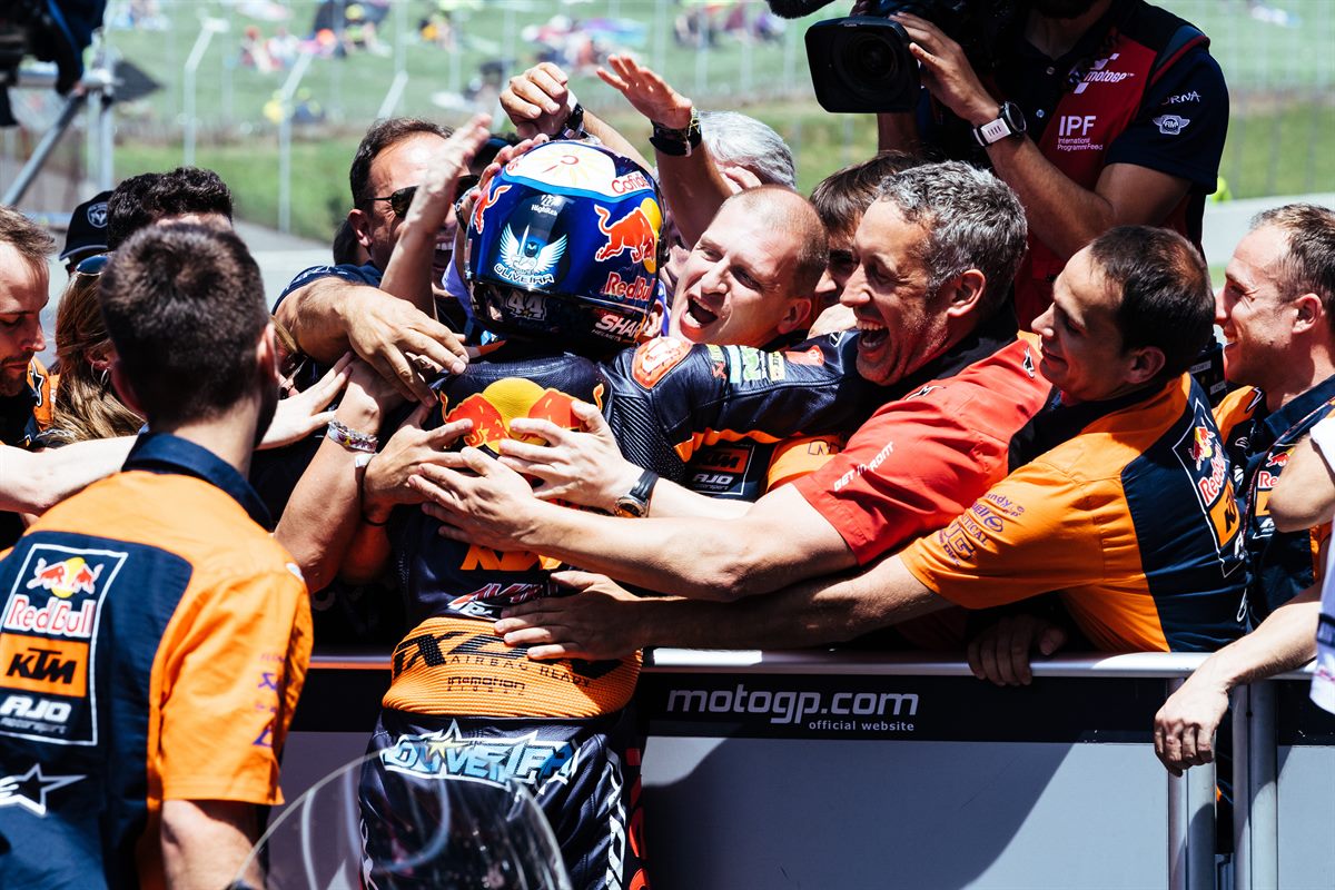Miguel Oliveira & Team KTM Moto2 Parc Ferme Autodromo del Mugello 2018