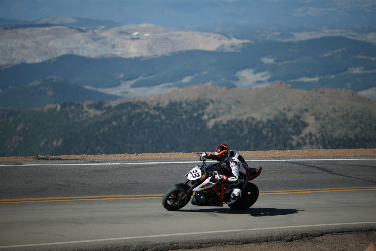 Rennie Scaysbrook_KTM 1290 SUPER DUKE R-2