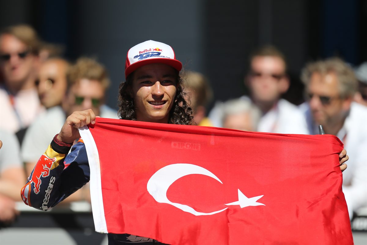 Can Öncü Parc Ferme TT Circuit Assen 2018