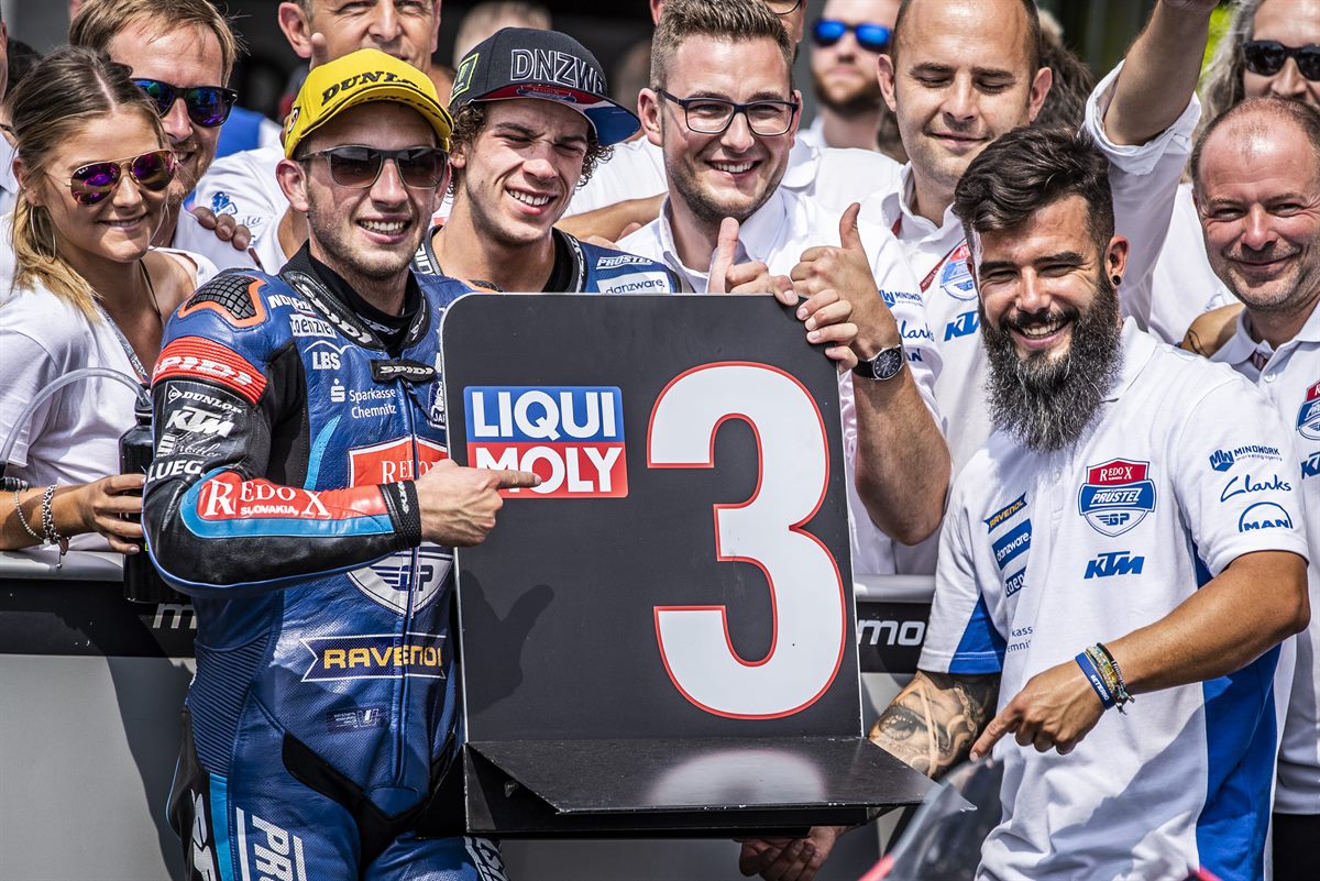 Jacub Kornfeil, Marco Bezzecchi & Team Parc Ferme Automotodromo Brno 2018