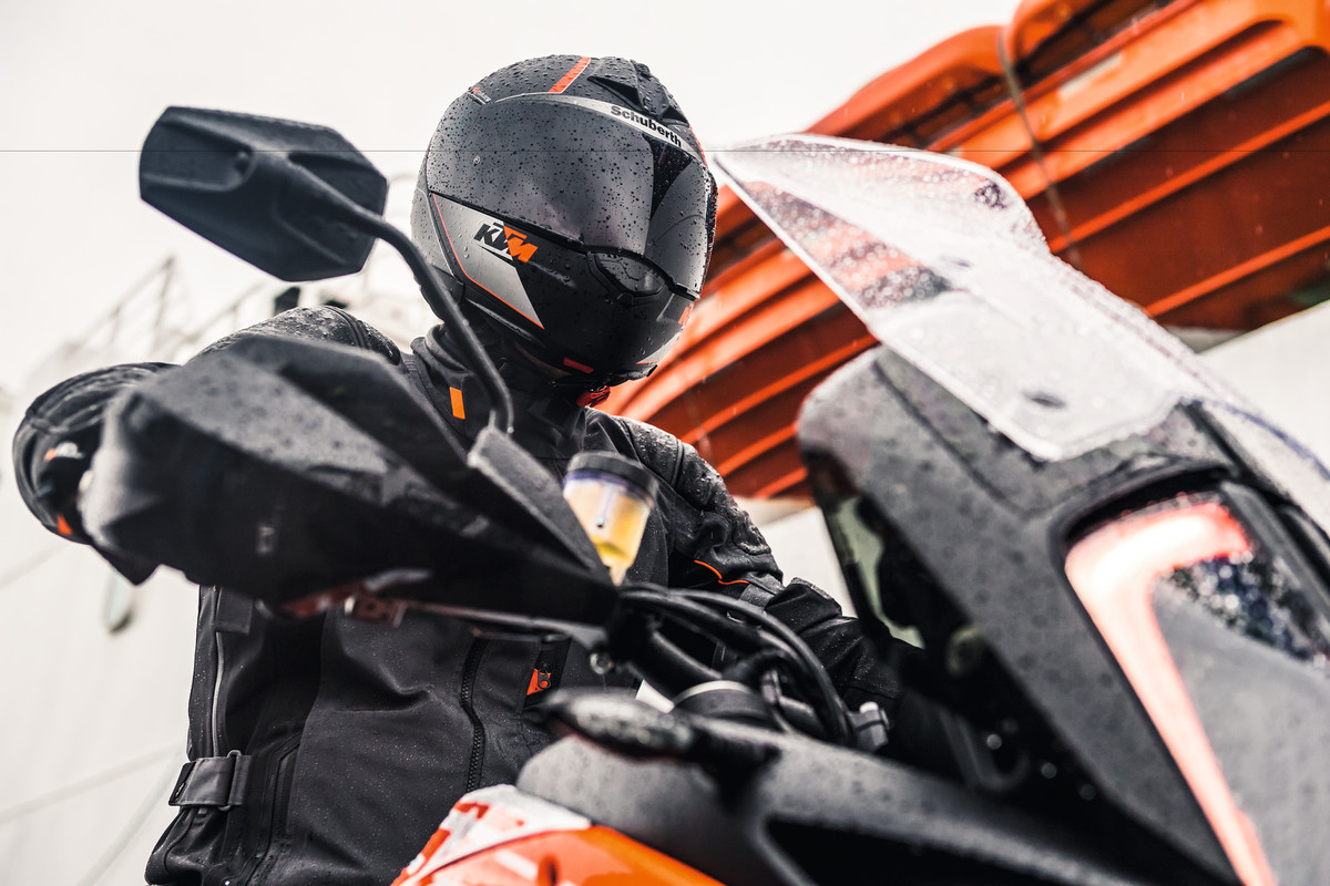 KTM 1290 SUPER ADVENTURE S PROMO 2