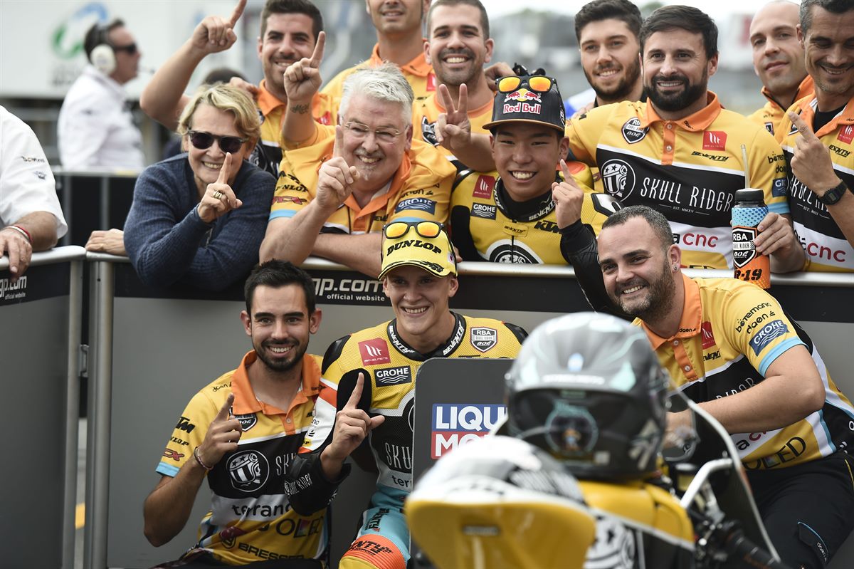 Gabriel Rodrigo, Kazuki Masaki & Team KTM RC250 GP Parc Ferme Twin Ring Motegi 2018