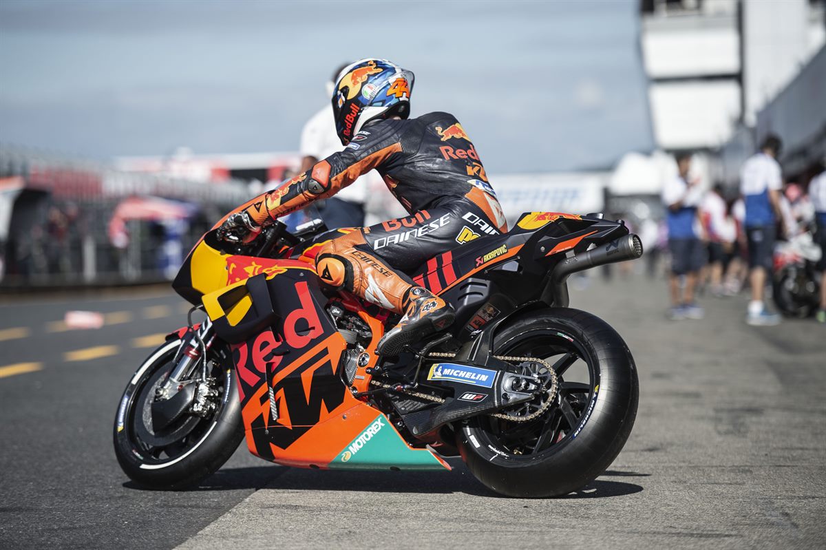 Pol Espargaro KTM RC16 Pit Lane Twin Ring Motegi 2018