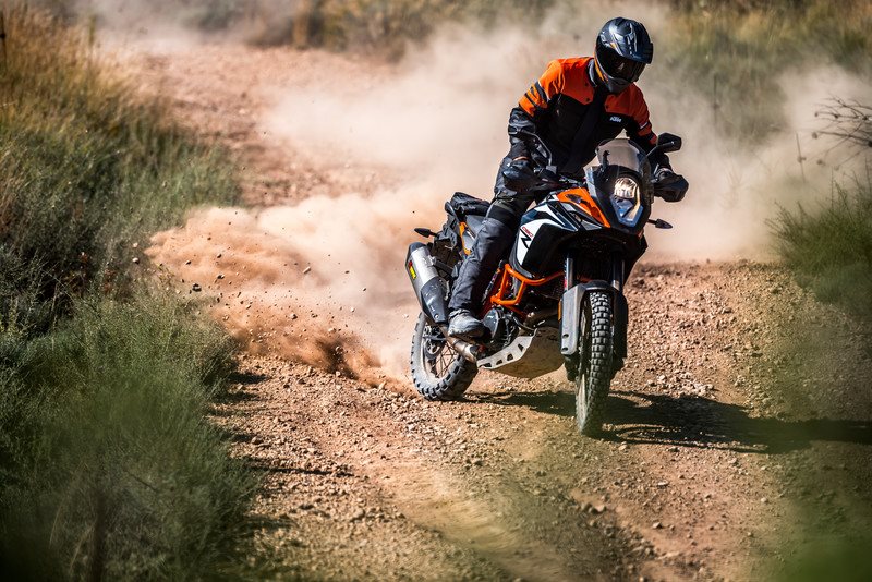 2019 KTM 1090 ADV R_3